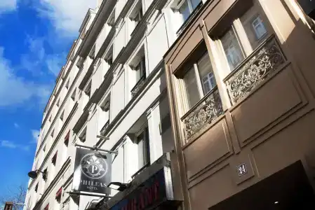 Philéas Lazare & Spa - 19