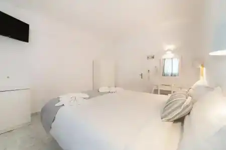 Artemis Suites - 69