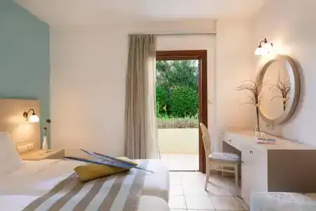 Alianthos Garden - 78