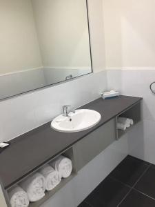 Best Western Cattle City Motor Inn - 128
