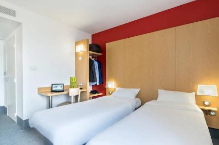 b&b hôTel Cannes La Bocca Plage - 4