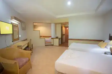 100 Islands Resort & Spa - 39