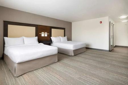 Hampton Inn & Suites -, CA - 68
