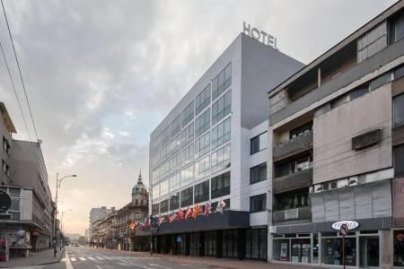 New City & Restaurant Niš - 0