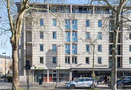 b&b hôTel Nantes Centre - 0