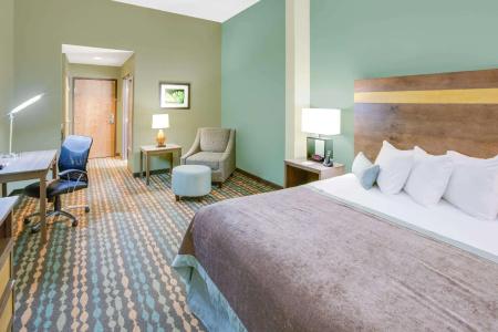 Wingate by Wyndham - 14