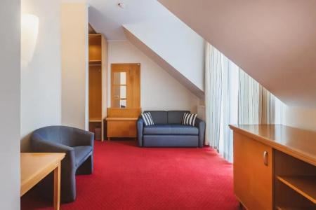 Ramada & Suites Kranjska Gora - 43