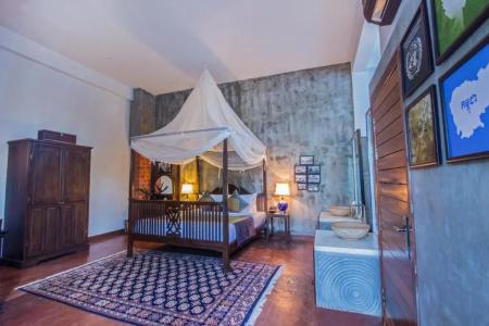 Mane Boutique & Spa - 38