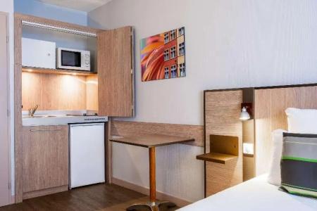 Comfort Suite Rive Gauche Lyon Centre - 34
