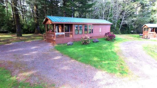 Park and Cabins - 141