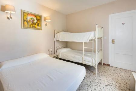 Hostel Malaga Inn - 22