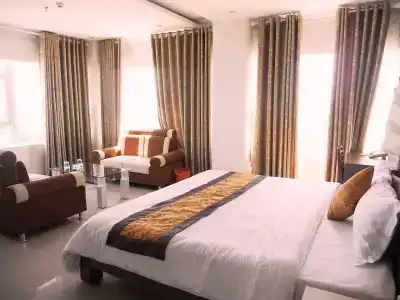 Quoc Cuong Center - 2