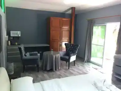 Momento Resort - 2