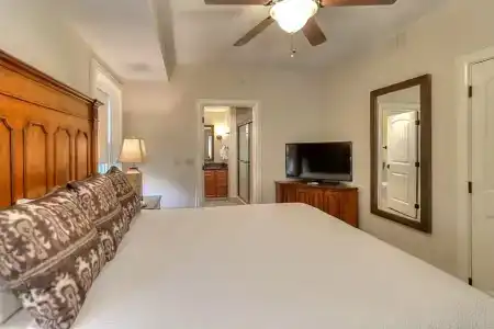 RiverStone Resort & Spa - 291