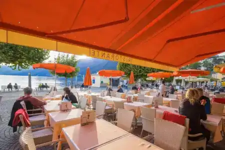 Piazza Ascona & Restaurants - 10