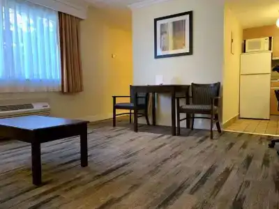 Best Western Plus - 73