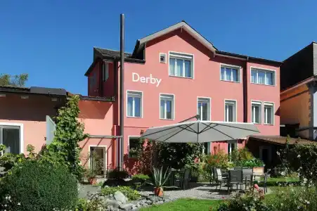 Derby - 24