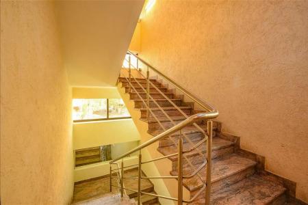 FabThe Btm Palace - 10