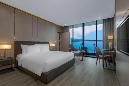 Le Sands Oceanfront Danang - 138