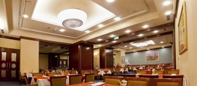 Best Western Premier Astoria - 23