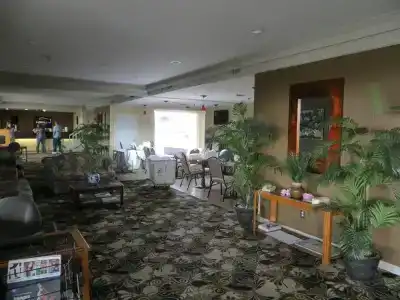 Homestyle Inn and Suites - 16
