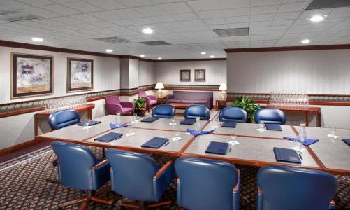 Four Points by Sheraton - 20