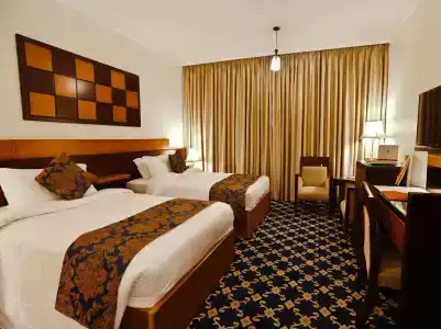 Al Thuraya - 5