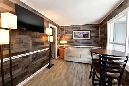 Delton Oaks Resort - 84