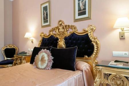 Adriano Boutique Sevilla - 104