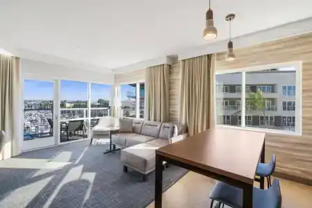 Marina del Rey Marriott - 43