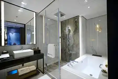 Wyndham Grand Yangon - 36