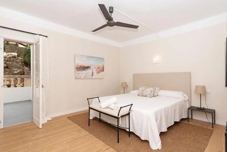 Boutique Hostal Oriola - 26