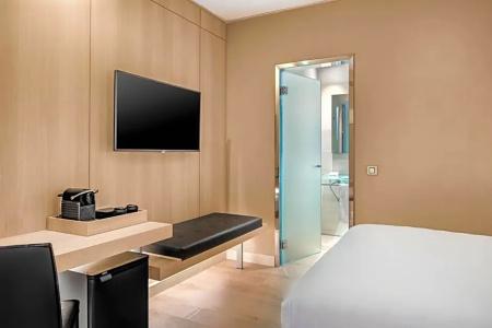 Ac Irla By Marriott - 17