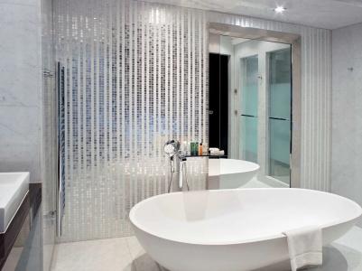 Hilton Brussels Grand Place - 9