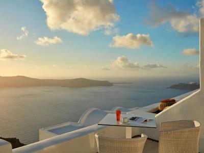Astra Suites - 413