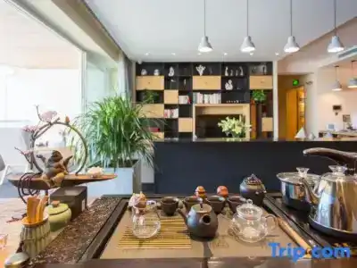 Yunmanman · Zaishui Yifang Seaview Resort - 90