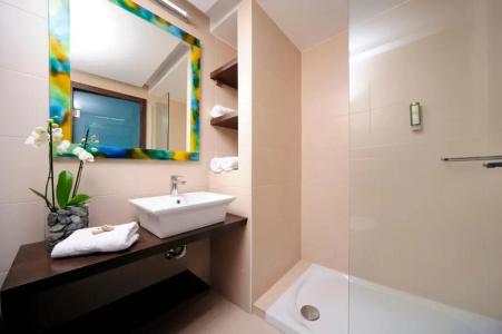 Steris Elegant Beach & - 185