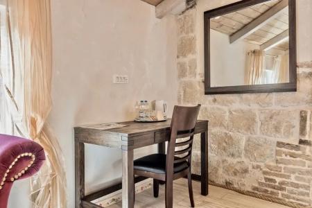 Historic Plaza Varos Split - 86