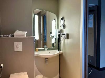 ibis Saint-Malo Madeleine - 93