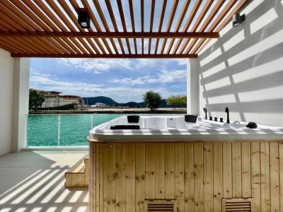 Baan Tah On The Sea - 379