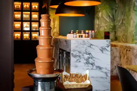 Zurich Swiss Chocolate by Fassbind - 12