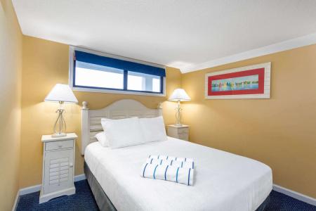 Ocean Club a Ramada by Wyndham - 2