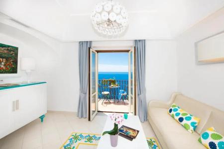 Eden Roc Suites - 160