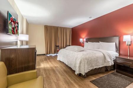 Red Roof Inn Plus+ & Suites Houston – Iah Airport Sw - 47