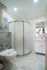 Atam Suites - 115