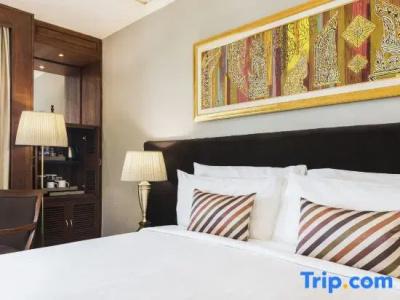 Chatrium Royal Lake Yangon - 95