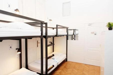 Maverick Hostel & Ensuites - 37