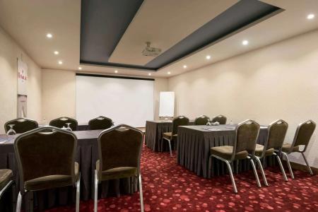 Ramada Mersin - 14