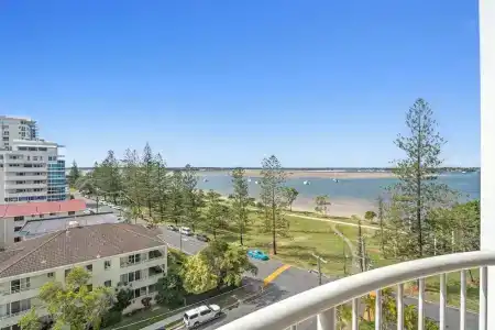 Crystal Bay On The Broadwater - 377