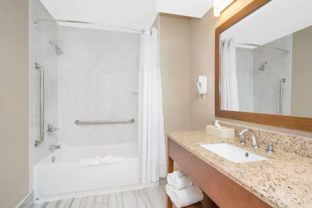 Ramada by Wyndham Denver International Airport - 7